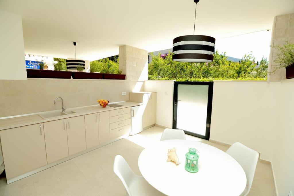Villa Rajski Dvor 2 볼 외부 사진