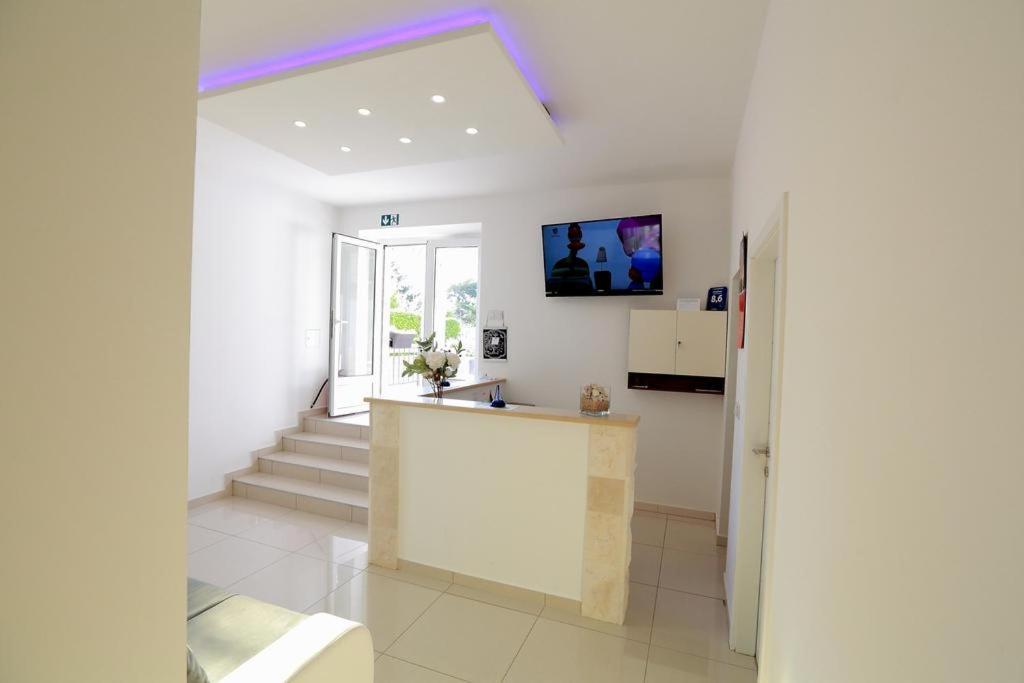 Villa Rajski Dvor 2 볼 외부 사진